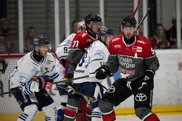 Ice hockey, friendly match, Kölner Haie v Iserlohn Roosters