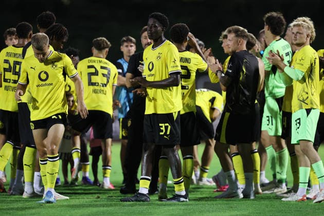 Friday, August 14, 2026, 2026–27 season, Matchday 3 of the Regionalliga West at the Belkaw Arena in Bergisch Gladbach, SV Bergisch Gladbach 09 vs. BVB 09 Borussia Dortmund II, Nanitonda Quiala of BVB II celebrates after the final whistle