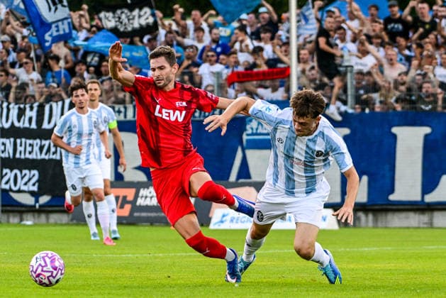 August 14, 2026, GER, Soccer, Men s, Bavarian Regional League, FC Memmingen vs. TSV 1860 Munich Fabian Lutz Memmingen, 8, Emre Erdogan Munich, 19 Memmingen at ArenaPark, Bavaria, Germany Copyright: xNordphotox xHafnerx