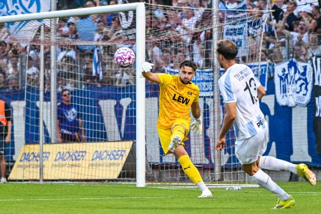 August 14, 2026, GER, Soccer, Men s, Bavarian Regional League, FC Memmingen vs. TSV 1860 Munich; Domenik Dewein (Memmingen, 22), Michael Eberwein (Munich, 13); Memmingen at ArenaPark, Bavaria, Germany Copyright: xNordphotox xHafnerx