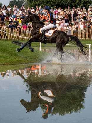 August 15, 2026: Splinter Bergsma of the Netherlands, riding Vigo Key, competes in the Eventing Cross Country on Day 5 of the 2026 FEI World Championships on August 15, 2026 in Aachen. Photo by Emma Wallskog. BILDBYRAN code EW EW0685 equestrian sports riding 2026 World Championships 2026 FEI World Championships bbeng equestrian sports World Championships eventing cross-country  Copyright: EMMAxWALLSKOG BB260815EW024