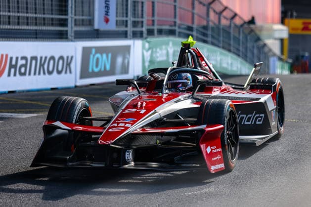 Nyck de Vries, Mahindra Racing, 21st in Free Practice 2, ABB FIA Formula E World Championship, London e-Prix 2026, United Kingdom, Season 12 (2025–26), Round 16, July 15, 2026, ABB FIA Formula E World Championship, 2026 London ePrix, United Kingdom, Season 12 (2025–26), Round 16, July 15, 2026, London Copyright: xEibner-Pressefoto LauraxRoemerx EP_LRR