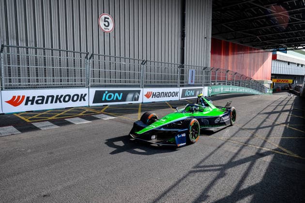 Joel Eriksson, Envision Racing, 14th in Free Practice 2, ABB FIA Formula E World Championship, London e-Prix 2026, United Kingdom, Season 12 (2025–26), Round 16, July 15, 2026, ABB FIA Formula E World Championship, 2026 London ePrix, United Kingdom, Season 12 (2025–26), Round 16, July 15, 2026, London Copyright: xEibner-Pressefoto LauraxRoemerx EP_LRR