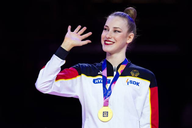 Rhythmic Gymnastics World Championships Award Ceremony: World Champion Darja Varfolomeev, Germany Rhythmic Gymnastics World Championships, August 11–16 at the Festhalle in Frankfurt am Main Individual All-Around Final, Places 1–9, Frankfurt am Main, Hesse, Germany, Festhalle