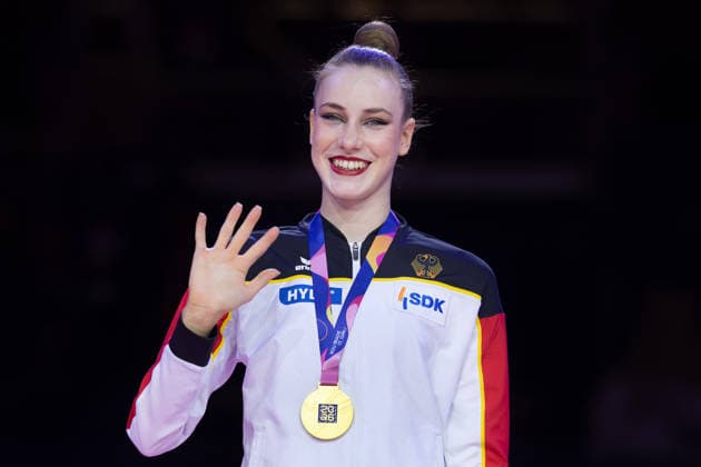 Rhythmic Gymnastics World Championships Award Ceremony: World Champion Darja Varfolomeev, Germany Rhythmic Gymnastics World Championships, August 11–16 at the Festhalle in Frankfurt am Main Individual All-Around Final, Places 1–9, Frankfurt am Main, Hesse, Germany, Festhalle