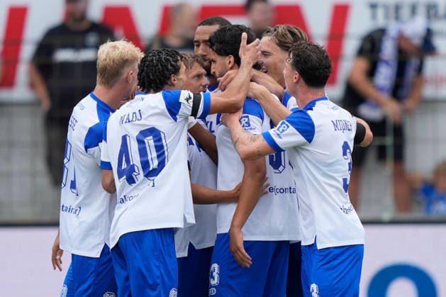 August 15, 2026, Hänsch Arena, Meppen, GER, 3. Liga, Matchday 2: SV Meppen vs. SG Sonnenhof Großaspach, 1:0 Celebration after a goal by Stefan Rankic, SV Meppen 33, center. DFL regulations prohibit any use of photographs as image sequences and or quasi-video. Meppen, Lower Saxony, Hänsch Arena