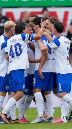 August 15, 2026, Hänsch Arena, Meppen, GER, 3rd Division, Matchday 2: SV Meppen vs. SG Sonnenhof Großaspach, 1:0 Celebration after a goal by Stefan Rankic, SV Meppen 33, center. DFL regulations prohibit any use of photographs as image sequences and or quasi-video. Meppen, Lower Saxony, Hänsch Arena