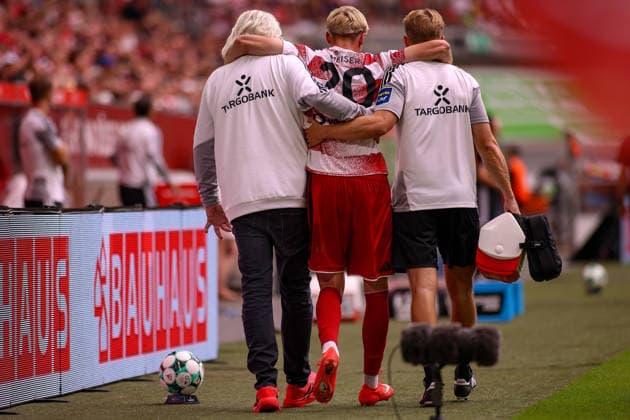 August 15, 2026, GER, Soccer, Men s, 3rd Division, 2026–2027 Season, Fortuna Düsseldorf vs. TSG Hoffenheim II: Felix Meiser (F95) was substituted due to injury Copyright: xSvenxHanischx