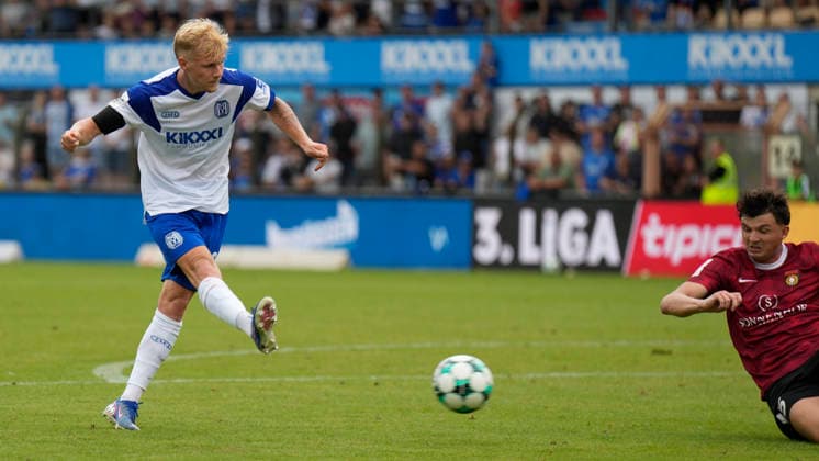 August 15, 2026, Hänsch Arena, Meppen, GER, 3rd Division, Matchday 2: SV Meppen vs. SG Sonnenhof Großaspach, Luca Prasse’s 2–0 goal. SV Meppen 31. DFL regulations prohibit any use of photographs as image sequences and or quasi-video. Meppen, Lower Saxony, Hänsch Arena