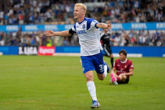 August 15, 2026, Hänsch Arena, Meppen, GER, 3rd Division, Matchday 2: SV Meppen vs. SG Sonnenhof Großaspach, Luca Prasse of SV Meppen 31 celebrates after scoring the 2–0 goal. DFL REGULATIONS PROHIBIT ANY USE OF PHOTOGRAPHS AS IMAGE SEQUENCES AND OR QUASI-VIDEO. Meppen, Lower Saxony, Hänsch Arena