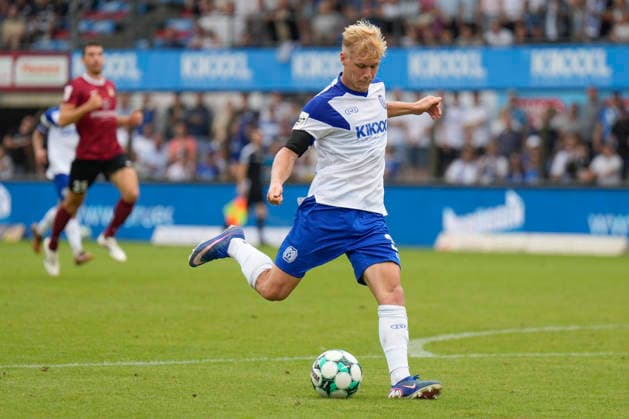 August 15, 2026, Hänsch Arena, Meppen, GER, 3. Liga, Matchday 2: SV Meppen vs. SG Sonnenhof Großaspach, Luca Prasse of SV Meppen (No. 31) scores the 2–0 goal. DFL REGULATIONS PROHIBIT ANY USE OF PHOTOGRAPHS AS IMAGE SEQUENCES AND OR QUASI-VIDEO. Meppen, Lower Saxony, Hänsch Arena