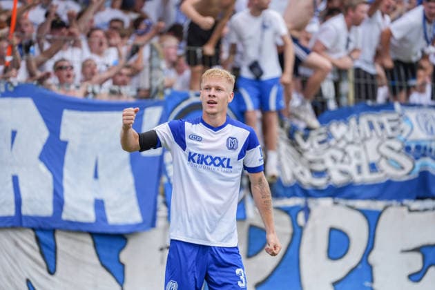German Soccer, 3rd Division, Matchday 2, Hänsch Arena, SV Meppen vs. SG Sonnenhof Großaspach; goal by Luca Prasse (SV Meppen) in the 31st minute, followed by goal celebrations Copyright: xMichelxWittex