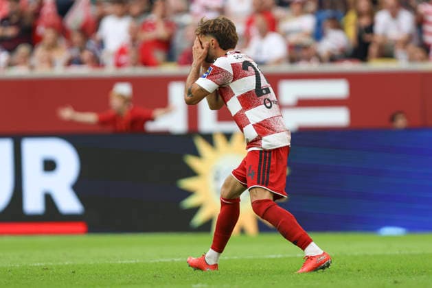 Fabian Schleusener of Fortuna Düsseldorf gestures, looks dejected during the 3. Liga match between Fortuna Düsseldorf and TSG 1899 Hoffenheim II at the Merkur Spiel Arena on August 15, 2026, in Düsseldorf, Germany. Photo by Oliver Kaelke, DeFodi Images. Fabian Schleusener of Fortuna Düsseldorf gestures and looks dejected during the 3. Liga match between Fortuna Düsseldorf and TSG 1899 Hoffenheim II at Merkur Spiel Arena on August 15, 2026 in Düsseldorf, Germany. Photo by Oliver Kaelke, DeFodi Images. DFB and DFL regulations prohibit any use of photographs as image sequences and or quasi-video. Photo by Oliver Kaelke, DeFodi Images