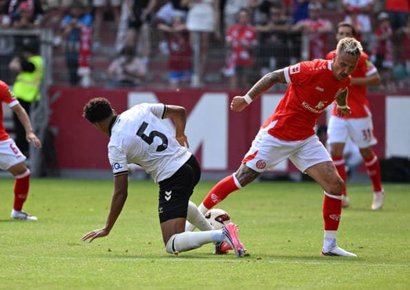 August 15, 2026, xsltx, Soccer Friendly Match, FSV Mainz 05 vs. AFC Bournemouth, James Hill (AFC Bournemouth), Phillip Tietz 1 FSV Mainz 05 DFL DFB REGULATIONS PROHIBIT ANY USE OF PHOTOGRAPHS AS IMAGE SEQUENCES AND OR QUASI-VIDEO