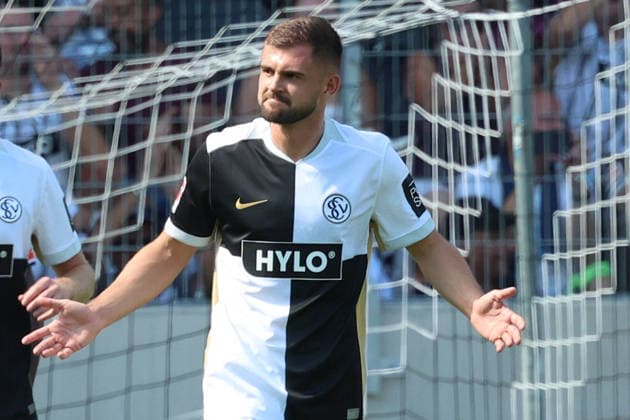 August 15, 2026, xrekx, Soccer Friendly Match, SV Elversberg vs. FC Lorient, Lukasz Poreba, SV 07 Elversberg scores the goal, goal, scores the goal to make it 1–0. DFL and DFB regulations prohibit any use of photographs as image sequences and or quasi-video. Elversberg