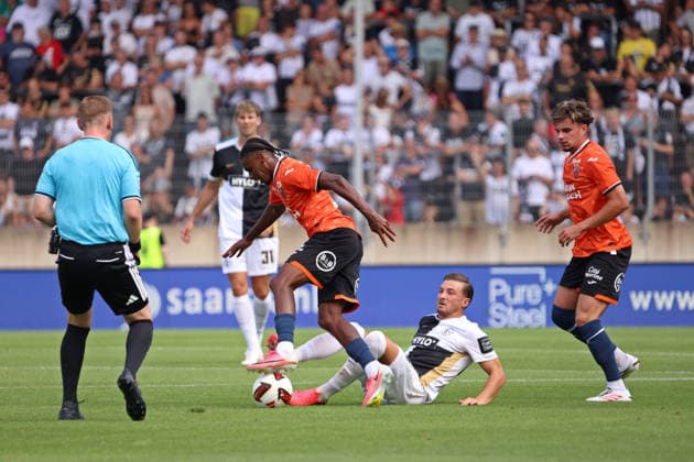 August 15, 2026, Soccer, Men s, Friendly, 2026–2027 Season, SV 07 Elversberg vs. FC Lorient, Daniel Semedo (FC Lorient) vs. Lukas Petkov (SV 07 Elversberg), Ursapharm Arena in Elversberg, Saarland, Germany (DEU) Copyright: xFabianxKleerx