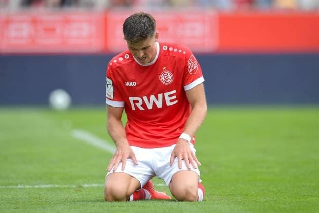 Rot Weiss Essen vs. TSV Havelse ** FOR EDITORIAL USE ONLY ** EDITORIAL USE ONLY ** p Soccer 3rd Division, Matchday 2: Rot-Weiss Essen vs. TSV Havelse on August 15, 2026, at the Stadion an der Hafenstrasse in Essen. Semir Telalovic of Rot-Weiss Essen after a scoring opportunity. Germany, North Rhine-Westphalia, Essen. Copyright ThorstenxTillmann Copyright: ThorstenxTillmann doc87655sqq4d12b7emisi ,EDITORIAL USE ONLY Copyright: ThorstenxTillmann