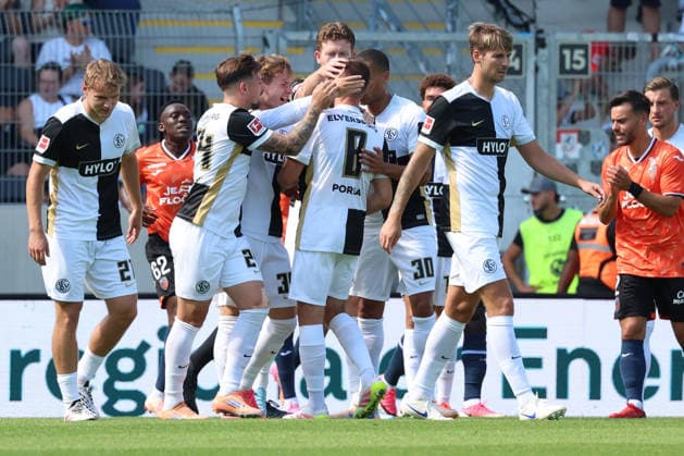 August 15, 2026, xrekx, Soccer Friendly Match, SV Elversberg vs. FC Lorient, Lukasz Poreba, SV 07 Elversberg scores the goal, goal, scores the goal to make it 1–0. DFL and DFB regulations prohibit any use of photographs as image sequences and or quasi-video. Elversberg