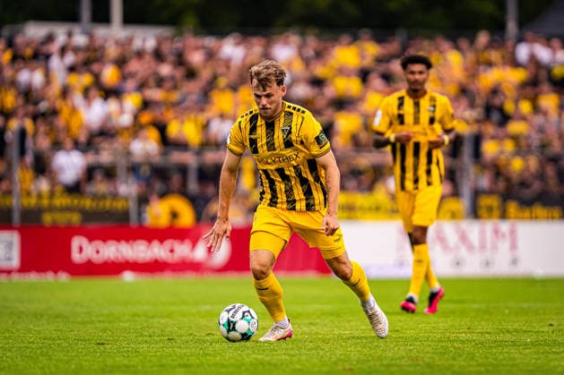 Mika Schroers Alemannia Aachen, 27 SC Fortuna Cologne vs. Alemannia Aachen, Soccer, 3rd Division, Matchday 2, 2026–2027 Season, August 15, 2026 DFB regulations prohibit any use of photographs as image sequences and or quasi-video SC Fortuna Cologne vs. Alemannia Aachen, soccer, 3rd Division, Matchday 2, 2026–2027 Season, August 15, 2026, Cologne Copyright: xEibner-Pressefoto J.xDerondeaux EP_JDU