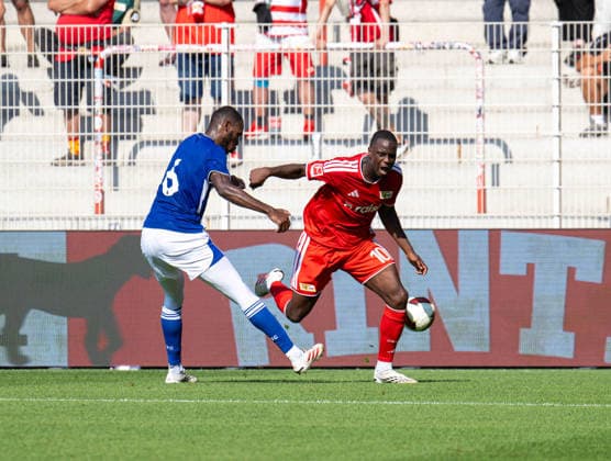Soccer, Men s, 2026–2027 Season, Friendly Match, 1. FC Union Berlin vs. Ipswich Town, from left: Issa Diop (Ipswich), Ilyas Ansah (1. FC Union Berlin), August 15, 2026, Copyright: xSebastianxRäppold MatthiasxKochx