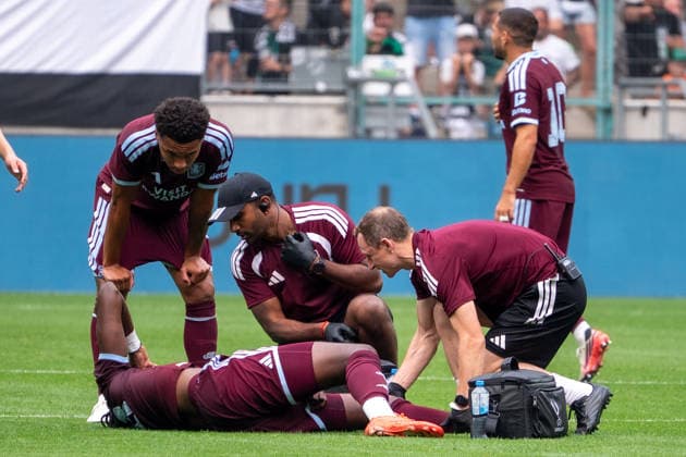 Germany Friendly Match, 2026-2027 Season, Mönchengladbach vs. Aston Villa, Borussia Park Stadium, Mönchengladbach; Tammy Abraham of Aston Villa, 18, is lying on the ground in pain and needs to be substituted; Mönchengladbach, Borussia Park Stadium, Germany Copyright: xOrhanxHabashx