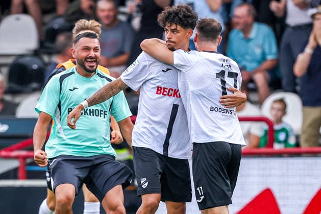August 15, 2026, xkwix, Soccer, 3rd Division, SC Verl vs. MSV Duisburg, Sportclub Arena, Matchday 2, 2026–2027 Season: Andre Leipold (SC Verl, 20) and Yari Otto (SC Verl, 17) celebrate the 2–0 goal. DFB regulations prohibit any use of photographs as image sequences and or quasi-video. Photo: xKamilxWilkowskixPressefotoKochx, North Rhine-Westphalia Germany