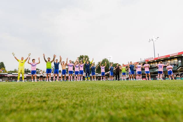 The MSV Duisburg team celebrates their 2–4 victory after the final whistle. GER, SC Verl vs. MSV Duisburg, Soccer, 3rd Division, Matchday 2, 2026–2027 season, August 15, 2026 DFL regulations prohibit any use of photographs as image sequences and or quasi-video GER, SC Verl vs. MSV Duisburg, Soccer, 3rd Division, Matchday 2, 2026–2027 season, August 15, 2026, Verl Copyright: xEibner-Pressefoto JanxRollingerx EP_JSK
