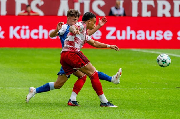 August 15, 2026, xkkux, Soccer, Fortuna Düsseldorf vs. TSG 1899 Hoffenheim II, 3. Liga, MERKUR SPIEL ARENA, Matchday 2, 2026–2027 Season: Steven van der Sloot of Fortuna Düsseldorf 02 in a tackle. DFB regulations prohibit any use of photographs as image sequences and or quasi-video. North Rhine-Westphalia, Germany