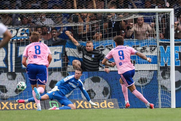 August 15, 2026, xkwix, Soccer, 3rd Division, SC Verl vs. MSV Duisburg, Sportclub Arena, Matchday 2, 2026–2027 Season: Lex Tyger Lobinger (MSV Duisburg) scores the 2–3 goal on a penalty kick. DFB regulations prohibit any use of photographs as image sequences and or quasi-video. Photo: xKamilxWilkowskixPressefotoKochx, North Rhine-Westphalia, Germany