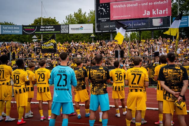 The team after the tie in front of the stands: SC Fortuna Cologne vs. Alemannia Aachen, soccer, 3rd Division, Matchday 2, 2026–2027 season, August 15, 2026 DFB regulations prohibit any use of photographs as image sequences and or quasi-video SC Fortuna Cologne vs. Alemannia Aachen, soccer, 3. Liga, Matchday 2, 2026–2027 season, August 15, 2026, Cologne Copyright: xEibner-Pressefoto J.xDerondeaux EP_JDU