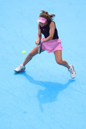 August 15, 2026, Mason, Oh, USA: Cincinnati Open Tennis 2026 - Zeynep Sonmez plays a ball against Amanda Anisimova. ZUMAPress Mason USA - ZUMAn24_ 20260815_zaf_n24_007 Copyright: xWallyxNellx