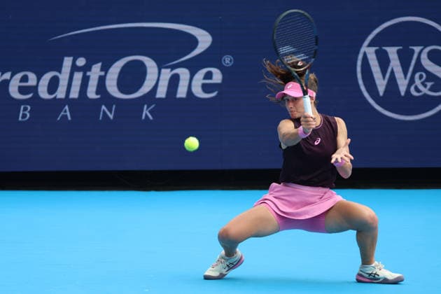 August 15, 2026, Mason, Oh, USA: Cincinnati Open Tennis 2026 - Zeynep Sonmez plays a ball against Amanda Anisimova. ZUMAPress Mason USA - ZUMAn24_ 20260815_zaf_n24_029 Copyright: xWallyxNellx