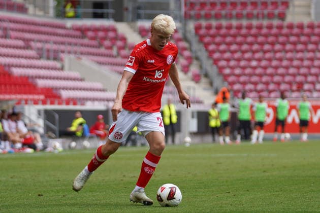 Germany Soccer Friendly Match 1: FSV Mainz 05 vs. AFC Bournemouth, Mewa Arena, Mainz, Otto Ruoppi (FSV), 20 on the Ball Copyright: xTobiasxWentzellx