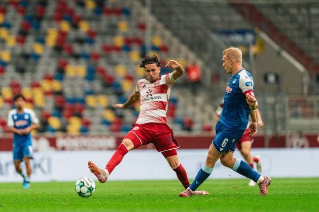 Anas Slimani of Fortuna Düsseldorf, 34, goes for a pass from Valentin Laessig of TSG Hoffenheim II, 06; tackle during Fortuna Düsseldorf vs. TSG Hoffenheim II, soccer, 3. Liga, Matchday 02, 2026–27 season, August 15, 2026 DFL regulations prohibit any use of photographs as image sequences and or quasi-video, Fortuna Düsseldorf vs. TSG Hoffenheim II, soccer, 3. Liga, Matchday 2, 2026–27 Season, August 15, 2026, Düsseldorf Copyright: xEibner-Pressefoto LukasxBaldygax EP_LBA