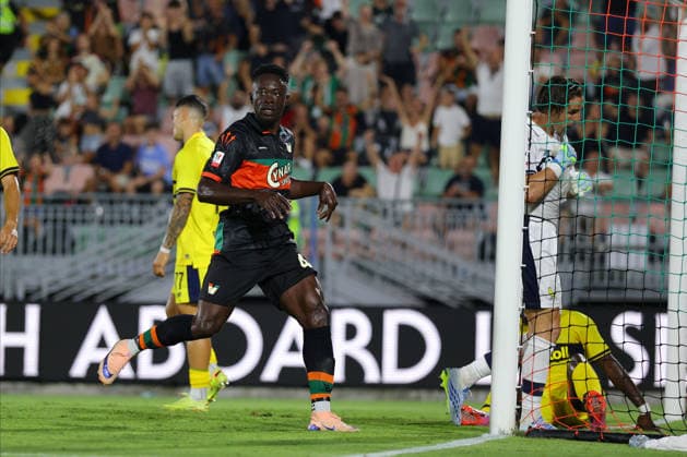 Venezia s Akor Adams during the Frecciarossa Italian Cup 2026 2027 Round of 32 soccer match between Venezia and Modena at Penzo stadium in Venice, Italy - August 15, 2026 - Soccer  Copyright: xMattiaxRadoni LaPressex