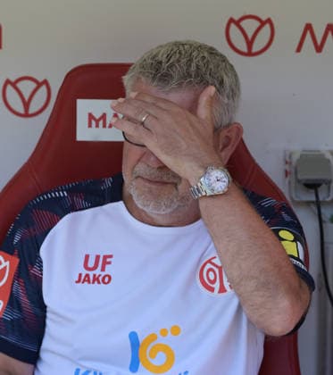 Mainz 05 coach Urs Fischer photographed during the Mainz 05 vs. FC Bournemouth soccer friendly on August 15, 2026, in Mainz. DFL and DFB regulations prohibit any use of photographs as image sequences and or quasi-video.