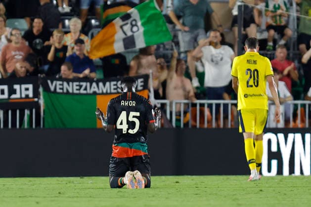 Venezia s Akor Adams during the Frecciarossa Italian Cup 2026 2027 Round of 32 soccer match between Venezia and Modena at Penzo stadium in Venice, Italy - August 15, 2026 - Soccer  Copyright: xMattiaxRadoni LaPressex