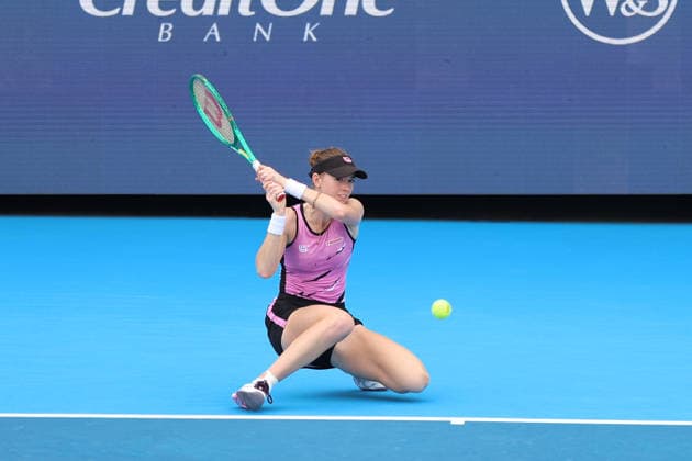 MASON, OHIO - AUGUST 15: Simona Waltert of Switzerland in action during day five of the Cincinnati Open at the Lindner Family Tennis Center on August 15, 2026 in Mason, Ohio. Copyright: xShainaxBenhiyoun SPPx Sportspressphoto_SPR207733