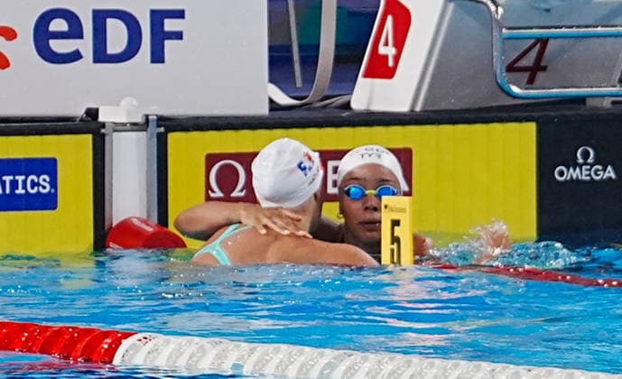 15 Aout European Aquatics Championships Paris 2026 Finales Mahieu Pauline and Moluh Mary-Ambre of France During Finale 100 M Dos Women at the European Swimming Championships at the Greater Paris Metropolis Olympic Aquatics Centre in Paris (France) on August 15, 2026.Credit Laurent Lairys During Finale 50 M Dos WOMEN at the European Swimming Championships at the Greater Paris Metropolis Olympic Aquatics Centre in Paris (France) on August 13, 2026.Credit Laurent Lairys During 1 2 Finale 100 M Dos Women at the European Swimming Championships at the Greater Paris Metropolis Olympic Aquatics Centre in Paris (France) on August 14, 2026.Credit Laurent Lairys parisFrance  Copyright: xLaurentxLairysx