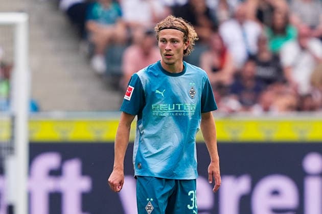 August 15, 2026, xydrx, Men s, Soccer, Season Opener, Borussia Mönchengladbach vs. Aston Villa, 2026–2027 Season, ista, Borussia Park, Hugo Bolin, Borussia Mönchengladbach, 38. DFB regulations prohibit any use of photographs as image sequences and or quasi-video. Copyright: HMBxMedia YannisxDreimann
