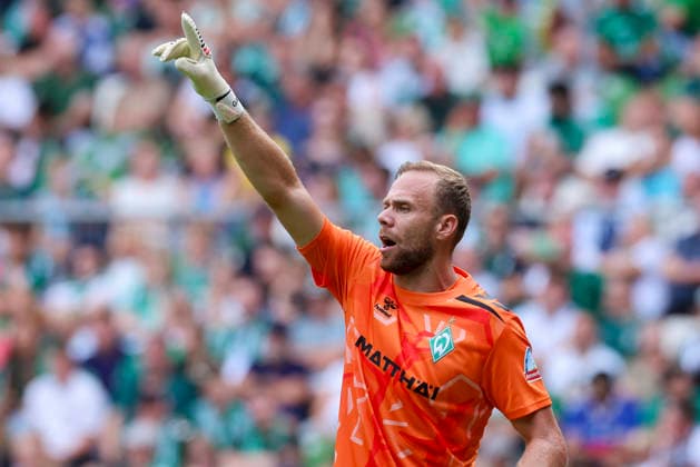 Goalkeeper Alexander Schlager of Werder Bremen gestures during the friendly match between Werder Bremen and AJ Auxerre at Weserstadion on August 15, 2026, in Bremen, Germany Photo by Marco Steinbrenner, DeFodi Images Goalkeeper Alexander Schlager of Werder Bremen gestures during the friendly match between Werder Bremen and AJ Auxerre at the Weserstadion on August 15, 2026 in Bremen, Germany Photo by Marco Steinbrenner, DeFodi Images Photo by Marco Steinbrenner, DeFodi Images