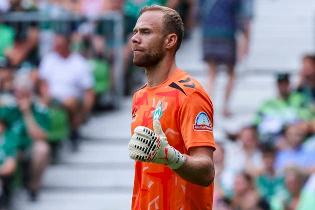 Goalkeeper Alexander Schlager of Werder Bremen gestures during the friendly match between Werder Bremen and AJ Auxerre at Weserstadion on August 15, 2026, in Bremen, Germany Photo by Marco Steinbrenner, DeFodi Images Goalkeeper Alexander Schlager of Werder Bremen gestures during the friendly match between Werder Bremen and AJ Auxerre at the Weserstadion on August 15, 2026 in Bremen, Germany Photo by Marco Steinbrenner, DeFodi Images Photo by Marco Steinbrenner, DeFodi Images