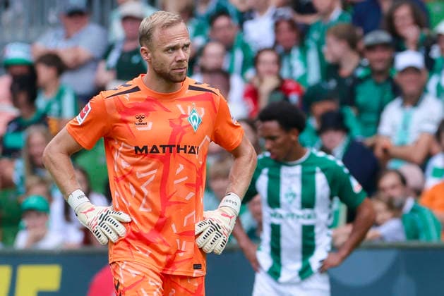 Goalkeeper Alexander Schlager of Werder Bremen looks disappointed during the friendly match between Werder Bremen and AJ Auxerre at Weserstadion on August 15, 2026, in Bremen, Germany Photo by Marco Steinbrenner DeFodi Images Goalkeeper Alexander Schlager of Werder Bremen looks dejected during the friendly match between Werder Bremen and AJ Auxerre at the Weserstadion on August 15, 2026 in Bremen, Germany Photo by Marco Steinbrenner DeFodi Images Photo by Marco Steinbrenner DeFodi Images