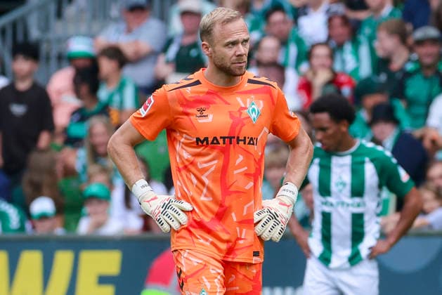 Goalkeeper Alexander Schlager of Werder Bremen looks disappointed during the friendly match between Werder Bremen and AJ Auxerre at Weserstadion on August 15, 2026, in Bremen, Germany Photo by Marco Steinbrenner DeFodi Images Goalkeeper Alexander Schlager of Werder Bremen looks dejected during the friendly match between Werder Bremen and AJ Auxerre at the Weserstadion on August 15, 2026 in Bremen, Germany Photo by Marco Steinbrenner DeFodi Images Photo by Marco Steinbrenner DeFodi Images