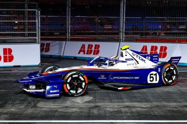 Nico Mueller, Porsche Formula E Team, 51st in Free Practice 3, ABB FIA Formula E World Championship, 2026 London e-Prix, United Kingdom, Season 12 (2025–26), Round 17, July 16, 2026, ABB FIA Formula E World Championship, 2026 London ePrix, United Kingdom, Season 12 (2025–26), Round 17, July 16, 2026, London Copyright: xEibner-Pressefoto LauraxRoemerx EP_LRR