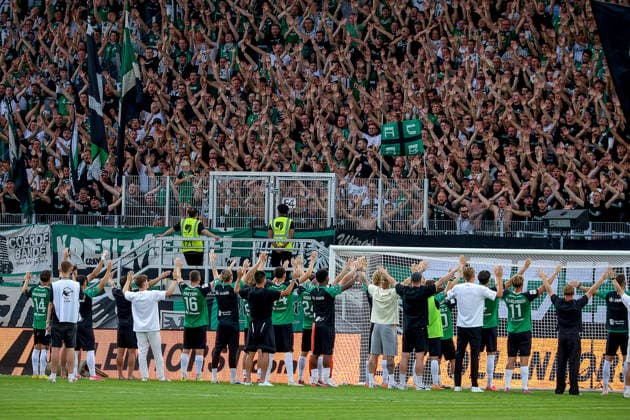 August 15, 2026, xsscx, Soccer 3rd Division, Preußen Münster vs. FC Ingolstadt 04, Matchday 2, LVM Preußenstadion, 2026–2027 Season. Preußen Münster fans celebrate with the team after the game. DFB regulations prohibit any use of photographs as image sequences and or quasi-video. North Rhine-Westphalia, Germany