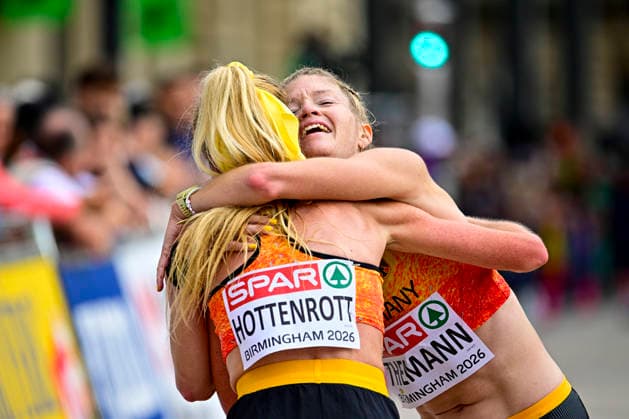 Laura HOTTENROTT, Germany, Düsseldorf Athletics, Women s Marathon; Tabea THEMANN, Germany, Hamburg Running, Women s Marathon Team; GBR, European Athletics Championships, Athletics, August 16, 2026, GBR, European Athletics Championships, Athletics, August 16, 2026, Birmingham Copyright: xEibnerxPressefoto JanxPapenfussx EP_JPS