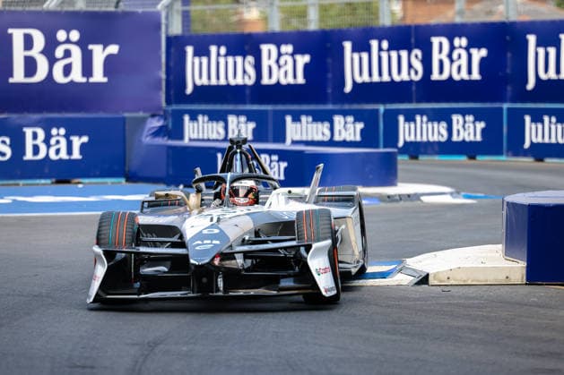 Mitch Evans, Jaguar TCS Racing, No. 09, during qualifying, ABB FIA Formula E World Championship, 2026 London e-Prix, United Kingdom, Season 12 (2025–26), Round 17, July 16, 2026, ABB FIA Formula E World Championship, London e-Prix 2026, United Kingdom, Season 12 (2025–26), Round 17, July 16, 2026, London Copyright: xEibner-Pressefoto LauraxRoemerx EP_LRR