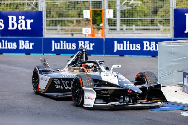 Mitch Evans, Jaguar TCS Racing, No. 09, during qualifying, ABB FIA Formula E World Championship, 2026 London e-Prix, United Kingdom, Season 12 (2025–26), Round 17, July 16, 2026, ABB FIA Formula E World Championship, London e-Prix 2026, United Kingdom, Season 12 (2025–26), Round 17, July 16, 2026, London Copyright: xEibner-Pressefoto LauraxRoemerx EP_LRR