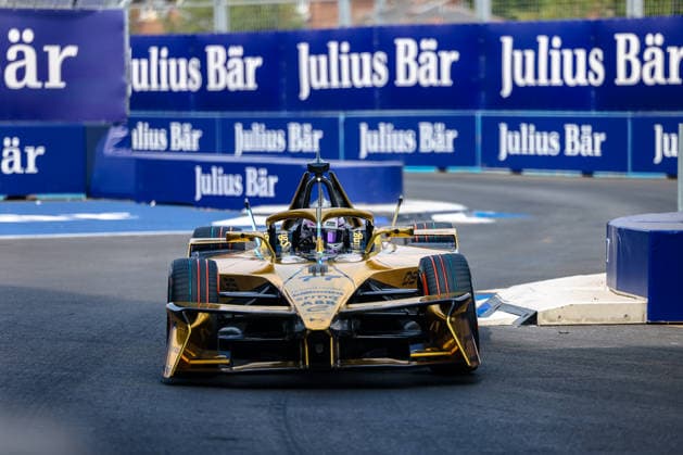Taylor Barnard, DS Penske, 77, during qualifying, ABB FIA Formula E World Championship, 2026 London e-Prix, United Kingdom, Season 12 (2025–26), Round 17, July 16, 2026, ABB FIA Formula E World Championship, London e-Prix 2026, United Kingdom, Season 12 (2025–26), Round 17, July 16, 2026, London Copyright: xEibner-Pressefoto LauraxRoemerx EP_LRR
